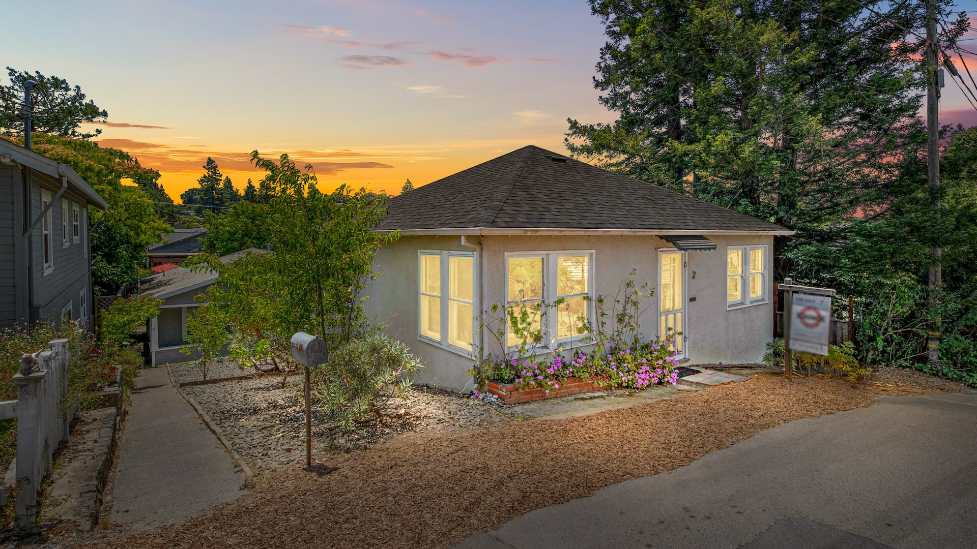 2 Grandview Ave-4